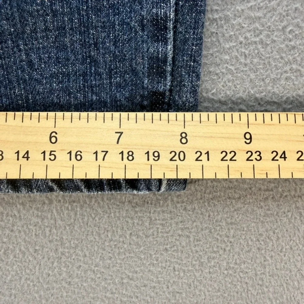 Levi Strauss Jeans Mens 38x30 (fits 38x28) Blue 559 Relaxed Straight Leg Casual‎